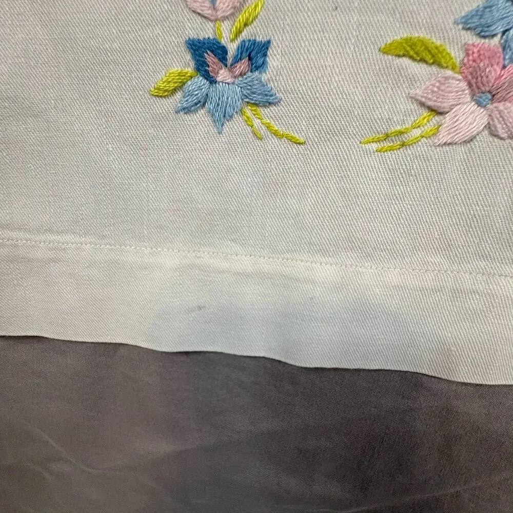 Vintage Hand Embroidered White Linen Table Runner Scarf